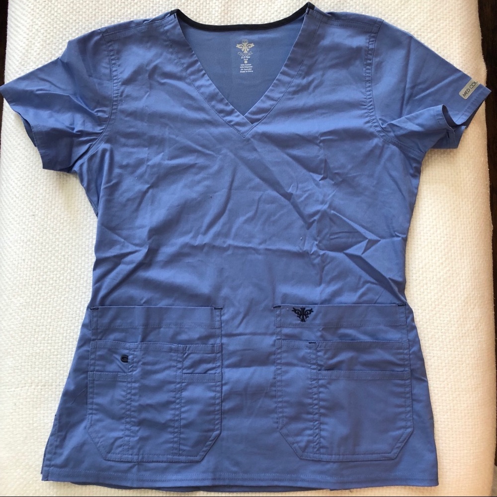 Scrub top
